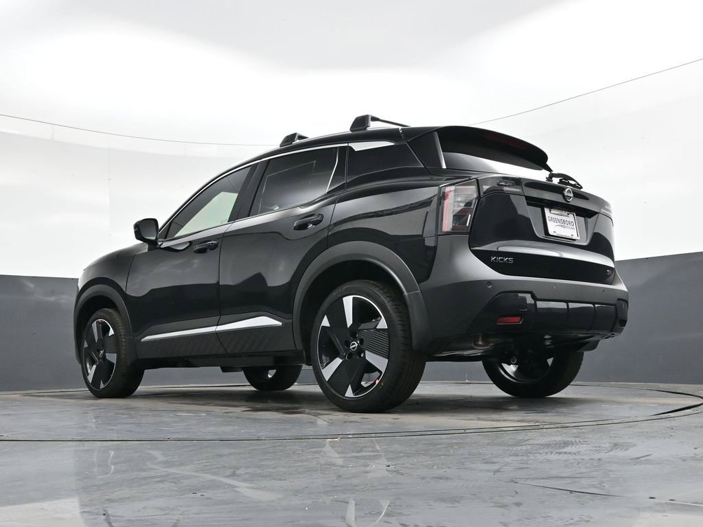 Certified 2026 Nissan Kicks SR w/ Cold Weather Package FWD image 40