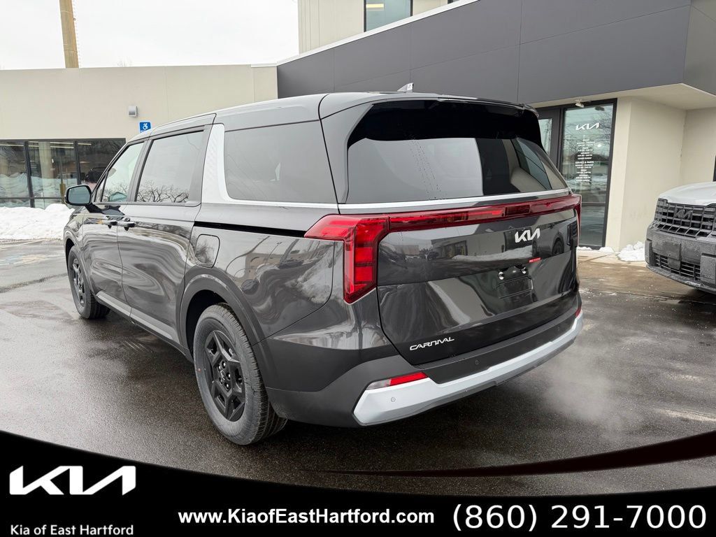 New 2026 Kia Carnival LX FWD image 8