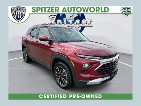 Used 2025 Chevrolet TrailBlazer LT AWD/4WD image 1