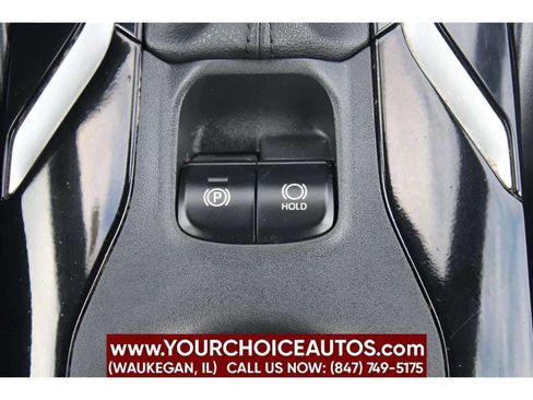 Used 2021 Toyota Corolla SE image 27