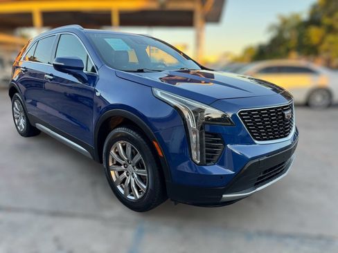 Used 2021 Cadillac XT4 Premium Luxury image 13