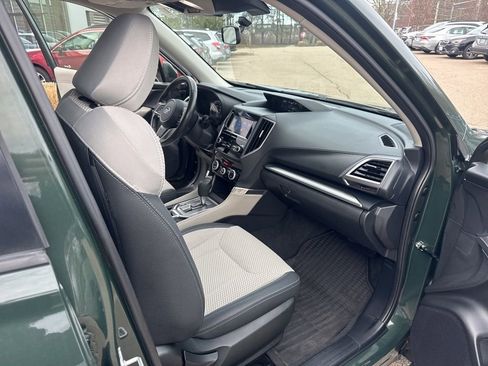 Used 2024 Subaru Forester Premium image 16