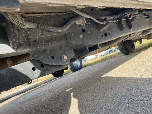 Used 2019 Ford F250 XL w/ Power Equipment Group image 19