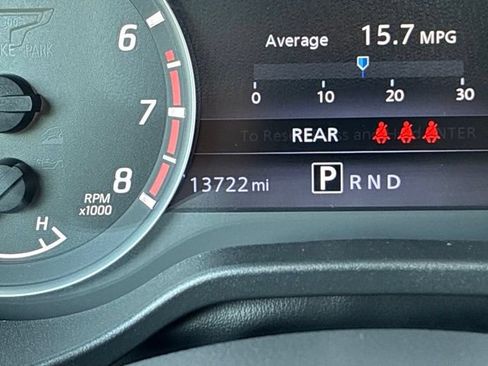Used 2024 Nissan Titan SV AWD/4WD image 39