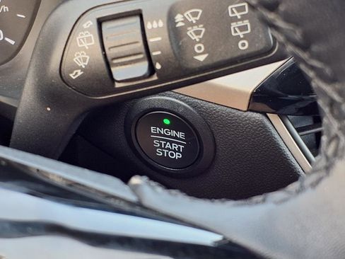 Certified 2022 Ford Escape SE w/ Convenience Package image 15