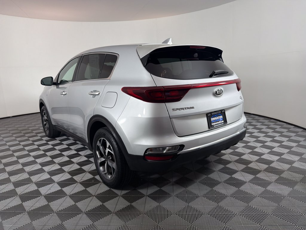 Used 2022 Kia Sportage LX AWD/4WD image 5