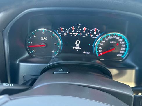 Used 2017 GMC Sierra 2500 Denali w/ Suspension Package, Off-Road image 31