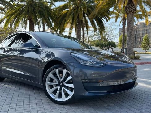Used 2019 Tesla Model 3 Standard Range Plus RWD image 5