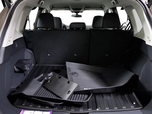 Used 2025 Nissan Rogue SV w/ Rock Creek Premium Package image 9