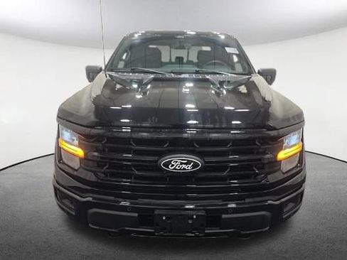 Used 2025 GMC Sierra 1500 Elevation AWD/4WD image 2
