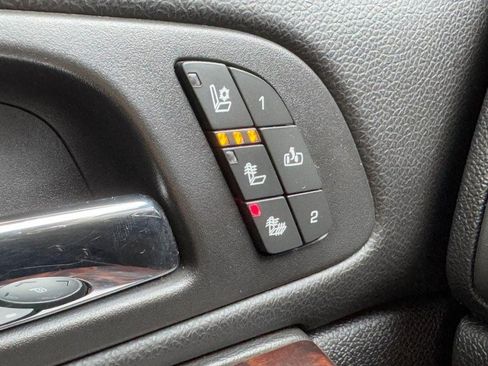 Used 2013 GMC Sierra 2500 Denali w/ Suspension Package, Off-Road image 17