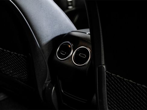 Used 2023 Mercedes-Benz EQB 300 4MATIC image 39