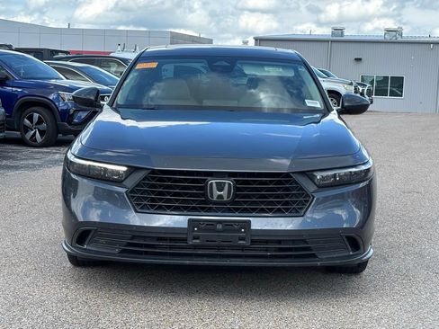 Used 2024 Honda Accord EX image 3