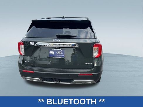 Used 2024 Ford Explorer XLT w/ Equipment Group 202A AWD/4WD image 4