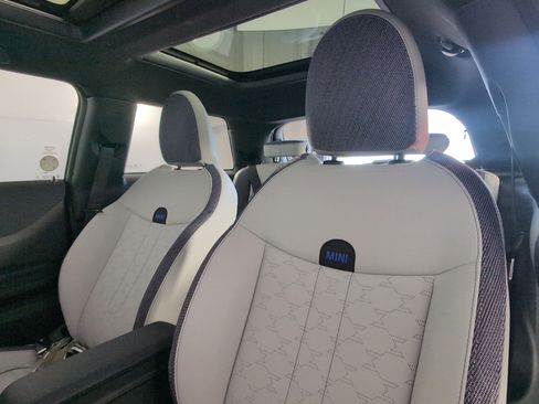 New 2026 MINI Cooper S image 22