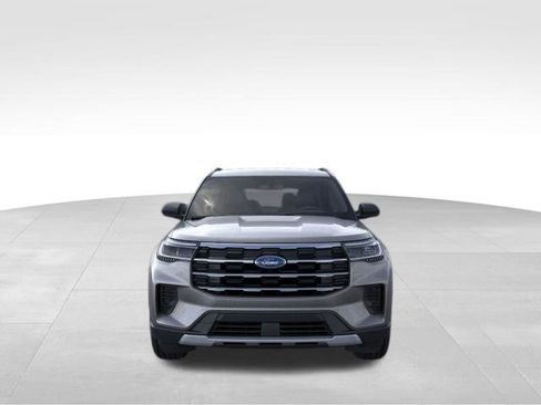 New 2026 Ford Explorer Active AWD/4WD image 7