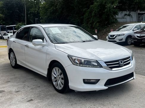 Used 2015 Honda Accord EX-L image 4