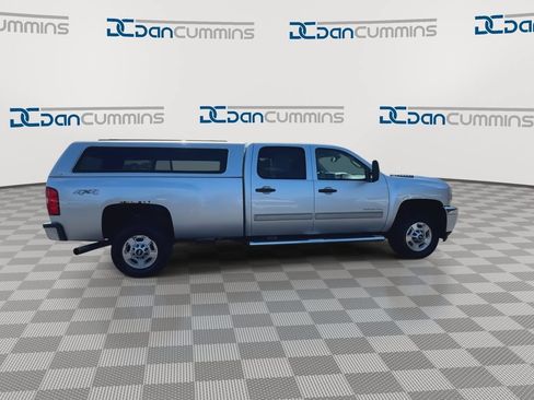 Used 2014 Chevrolet Silverado 2500 LT w/ Interior Plus Package AWD/4WD image 9