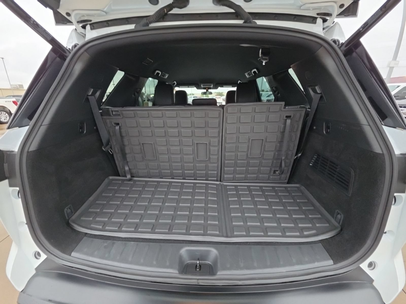 Used 2026 Nissan Pathfinder Rock Creek AWD/4WD image 22