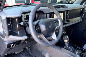 Used 2023 Ford Bronco 2-Door AWD/4WD image 17