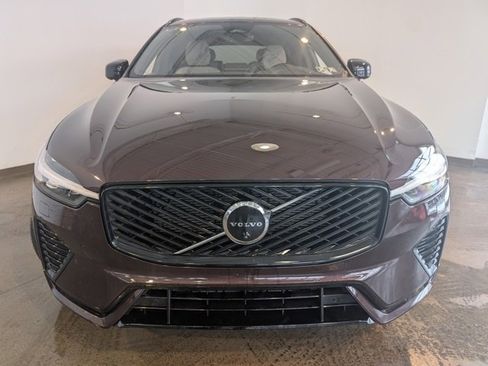 Used 2026 Volvo XC60 B5 Plus w/ Climate Package image 2