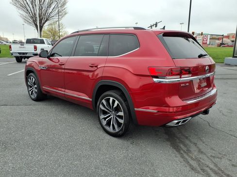 Used 2021 Volkswagen Atlas SEL R-Line image 6