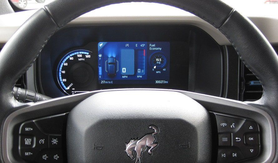 Used 2023 Ford Bronco Wildtrak AWD/4WD image 11