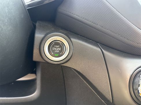 Used 2021 Chevrolet TrailBlazer LT image 25