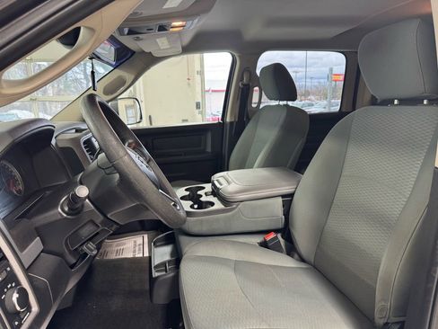 Used 2016 RAM 2500 Tradesman w/ Chrome Appearance Group image 15