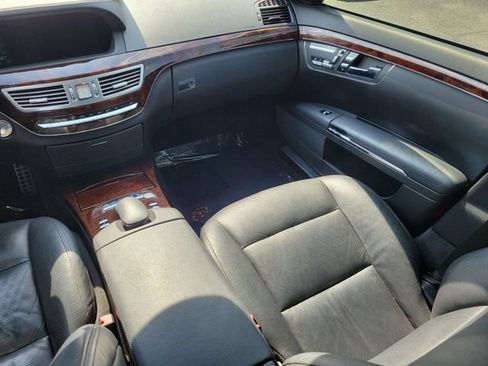 Used 2013 Mercedes-Benz S 550 image 15