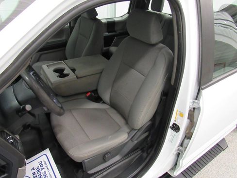 Used 2022 Ford F250 XL w/ Power Equipment Group image 31