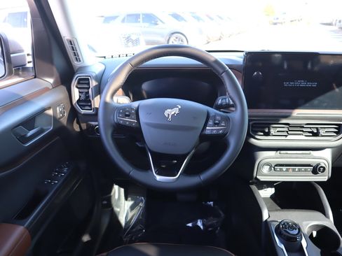 New 2025 Ford Bronco Sport Outer Banks w/ Outer Banks Tech Package+ image 33