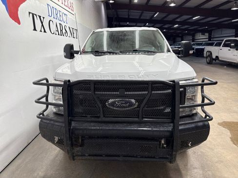 Used 2022 Ford F250 XL w/ Power Equipment Group image 13