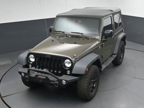 Used 2015 Jeep Wrangler Sport image 27