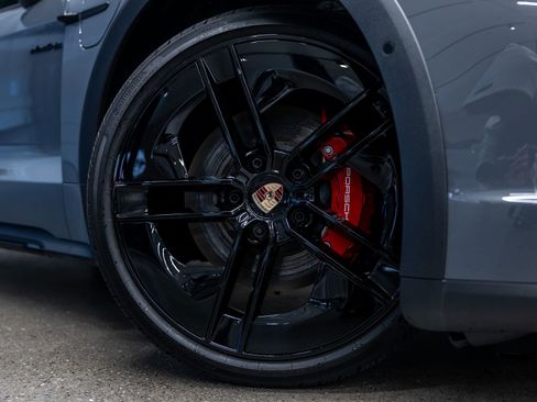 New 2026 Porsche Taycan 4S AWD/4WD image 16