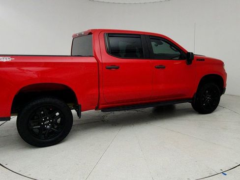 Certified 2023 Chevrolet Silverado 1500 Custom Trail Boss w/ LPO, Dark Essentials Package AWD/4WD image 8