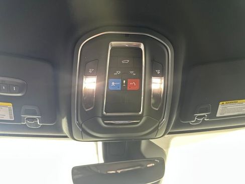 Used 2022 Jeep Grand Cherokee Trailhawk image 24