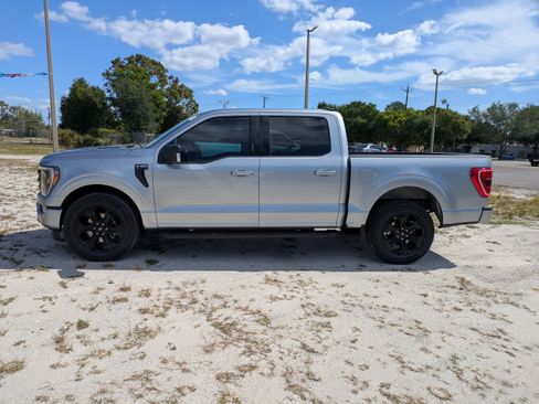 Used 2022 Ford F150 XLT w/ Equipment Group 302A High RWD image 7