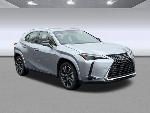 Used 2025 Lexus UX 300h AWD w/ Accessory Package (Z2) image 6