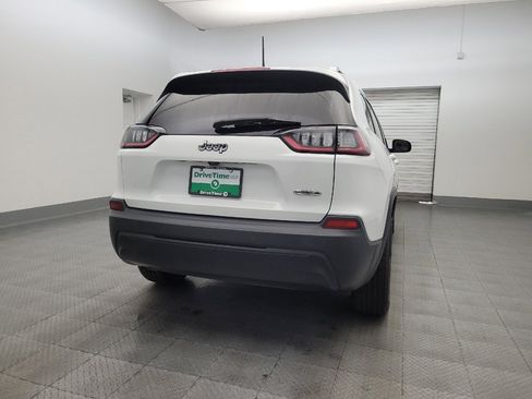 Used 2020 Jeep Cherokee Latitude Plus image 7