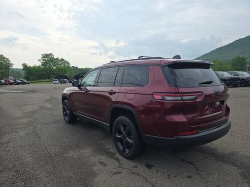 Certified 2023 Jeep Grand Cherokee L Laredo AWD/4WD image 6