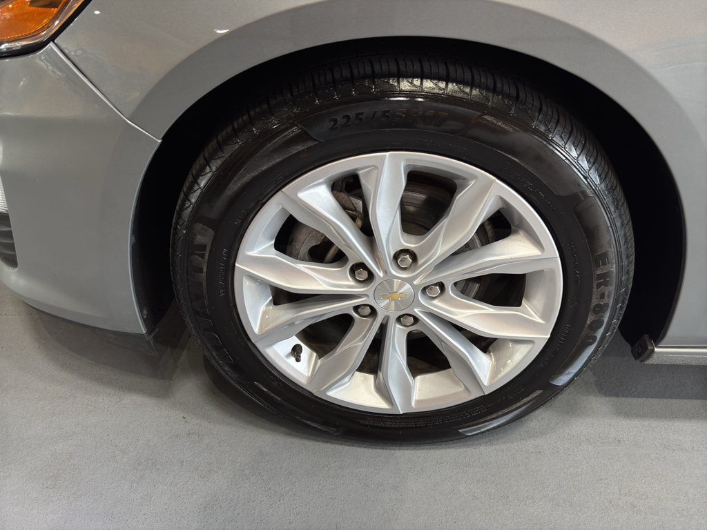 Used 2024 Chevrolet Malibu LT FWD image 5