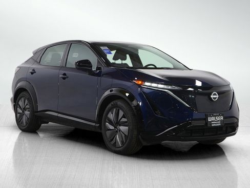 Used 2024 Nissan Ariya AWD image 7