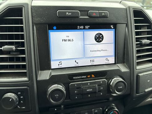 Used 2018 Ford F150 XL w/ Equipment Group 101A Mid AWD/4WD image 6