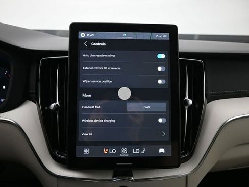 New 2026 Volvo XC60 B5 Ultra w/ Protection Package Premier image 19