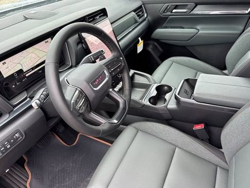 New 2026 GMC Terrain AT4 AWD/4WD image 10