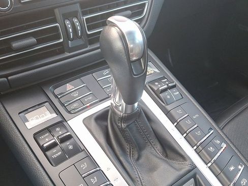 Used 2021 Porsche Macan GTS image 16