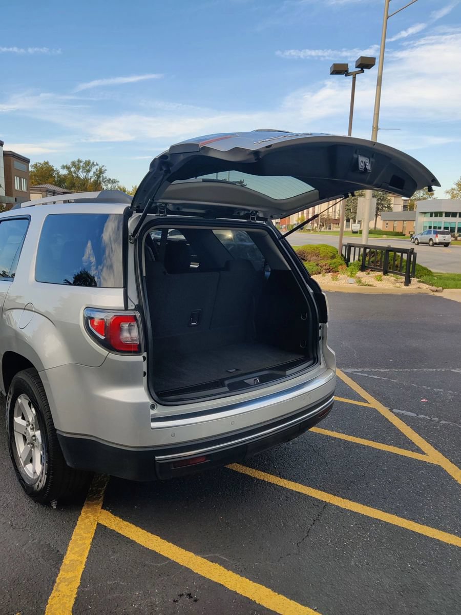 Used 2016 GMC Acadia SLE FWD image 20