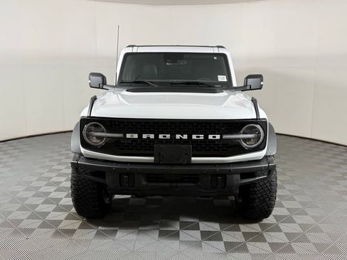Used 2023 Ford Bronco Wildtrak image 6
