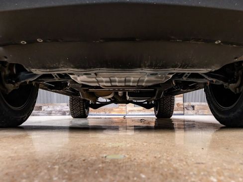 Used 2023 Chevrolet Tahoe Premier w/ Premium Package 2 image 15